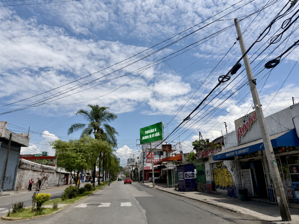 Anuncio Espectacular, Av Plan De Ayala, Cuernavaca